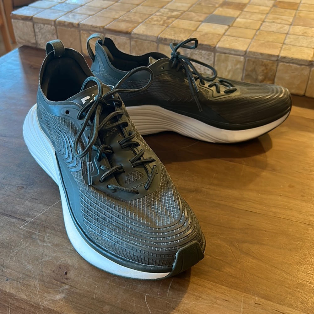 APL GREEN SNEAKERS